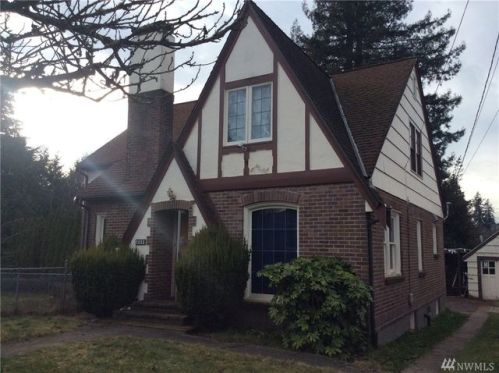 1111 Rainier Ave, Bremerton, WA 98312-3067