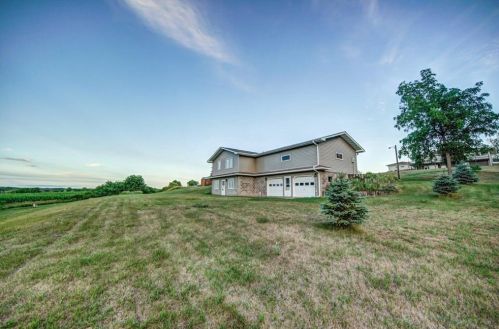 2512 240th St, Sterling WI  54006-3304 exterior