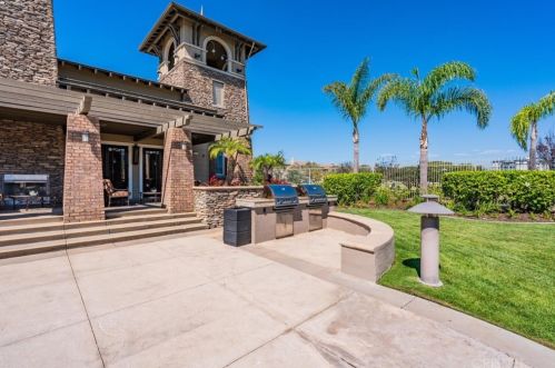 1545 Windshore Way, Oxnard CA  93035-1406 exterior