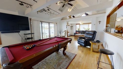 331 Un St, Yarmouth MA 02664-4564 exterior