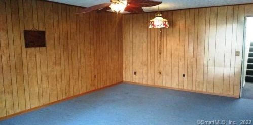 600 Shennecossett Rd, Groton CT  06340-5237 exterior