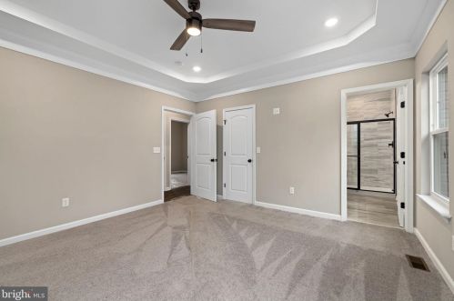 10914 Thiel Ct, Spotsylvania VA  22551-8034 exterior