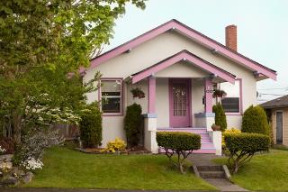 2424 Ellis St, Bellingham, WA 98225-3827