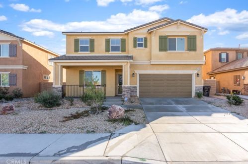 12479 Sunset Rd, Victorville, CA 92392-9061