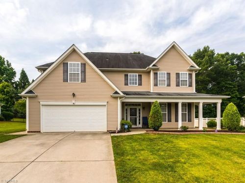812 Croftwood Dr, Gibsonville, NC 27249-3365
