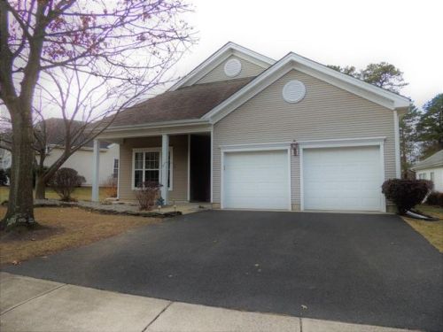12 Summerwinds Dr, Lakewood, NJ 08701-7342