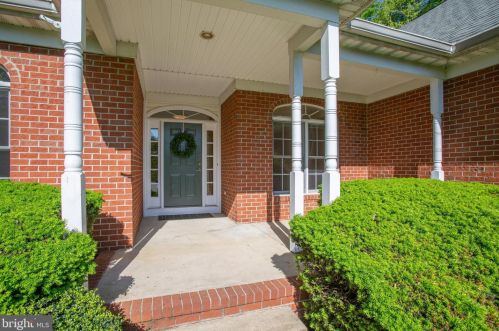 4204 Crooked Stick Ct, Fredericksburg, VA 22408-9215