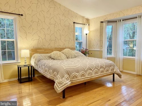 15 Trumbull Ct, Princeton NJ  08540-7060 exterior