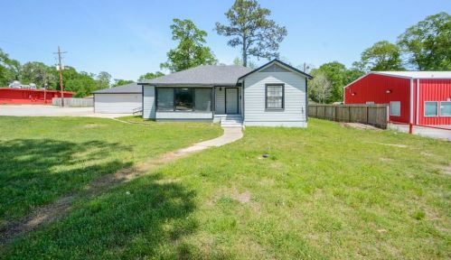 1312 Frazier St, Conroe TX  77301-4400 exterior