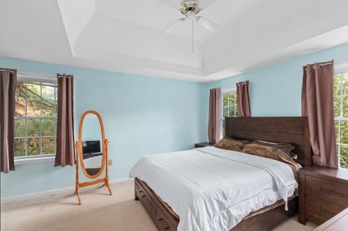 17 Meetinghouse Rd, Keene NH  03431-2065 exterior