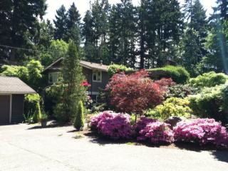 21225 11th St, Redmond WA  98075-7116 exterior