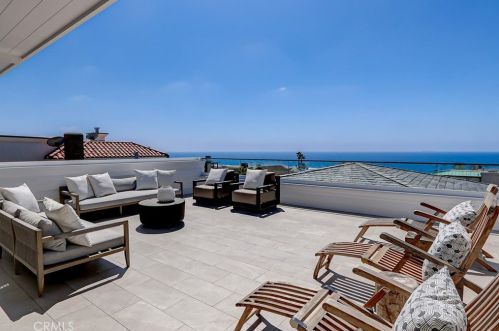 413 Bayview Dr, Manhattan Beach CA  90266-5717 exterior
