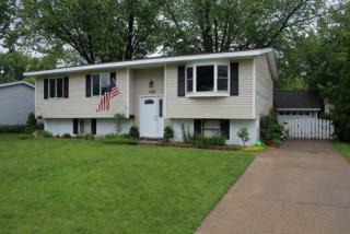 1966 Bristol Dr, Panarama Park, IA 52722-1910