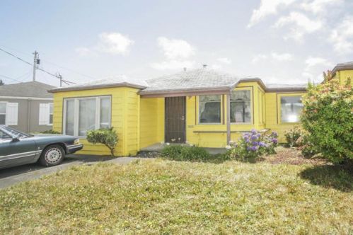 1126 Harris St, Eureka, CA 95503-4558