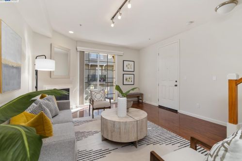 2645 Villa Cortona Way, San Jose CA 95125-6251 exterior