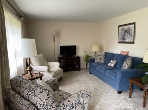 46 Vermont Ave, Milford CT  06460-7043 exterior