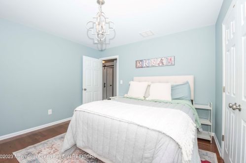 9 Maxim Ct, Jackson Twp NJ 08527-3893 exterior