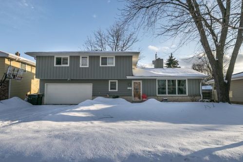 12227 Cathedral Ave, Milwaukee WI  53226-3838 exterior