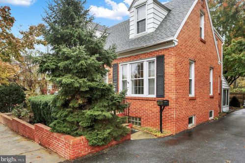 308 11th St, Rudytown, PA 17070-1308