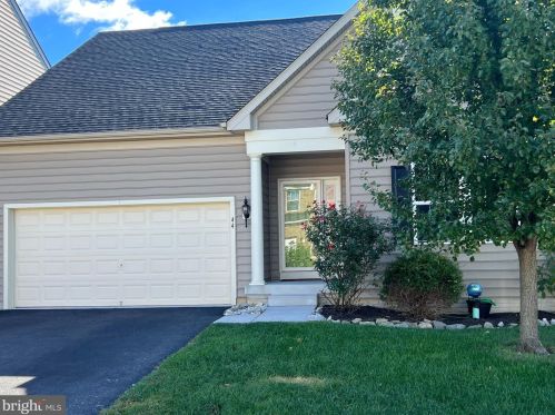 44 Tollerton Trl, Falling Waters, WV 25419-0029