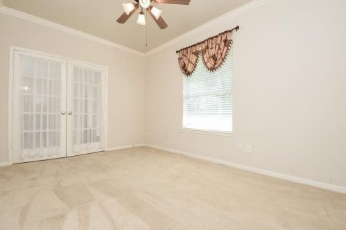 2147 Barton Woods Blvd, Conroe, TX 77301-3149