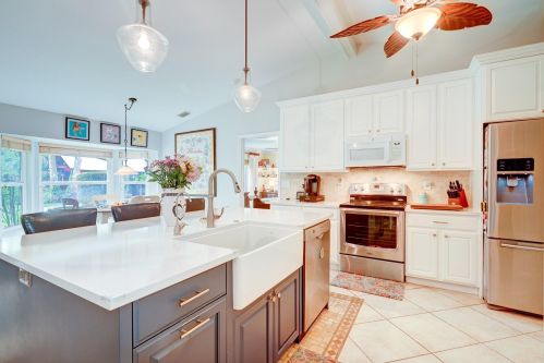 2666 10th Ave, Vero Beach FL  32960-5052 exterior