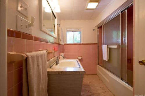 10 2nd Rd, Rock Hill NY  12775 exterior