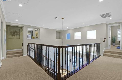 10890 Inspiration Cir, Pleasanton CA 94568-5560 exterior