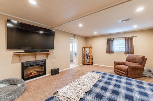 5752 Monte Cristo Ave, Glendale AZ 85306-2230 exterior