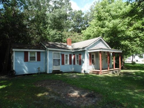 606 Baker St, Ahoskie, NC 27910-2704