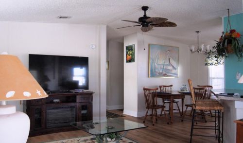 8541 Florence Dr, Fort Pierce, FL 34952-7953