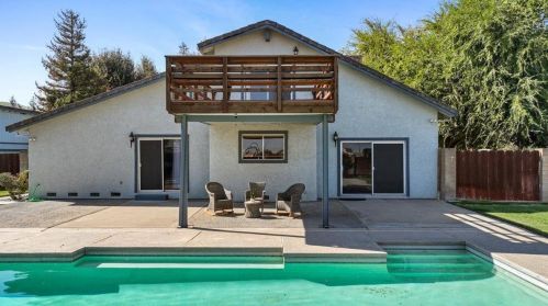 1812 Golf Rd, Turlock CA  95380-9746 exterior