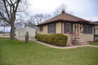 703 Powell St, La Crosse, WI 54603-2842