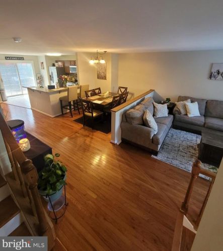 205 Crossing Rd, Fredericksburg VA  22406-7834 exterior
