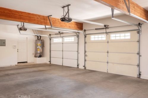 1520 Bonita Vista Dr, San Bernardino CA  92404-2104 exterior