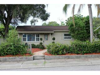 750 7th Ave, Largo, FL 33770-1500