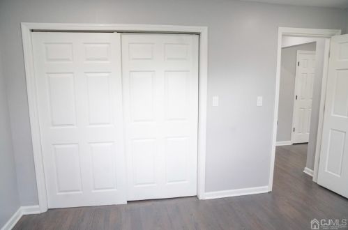 1803 Maple Ave, South Plainfield NJ  07080-4627 exterior