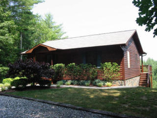 2375 Hollybrook Dr, Morganton, NC 28655-7046