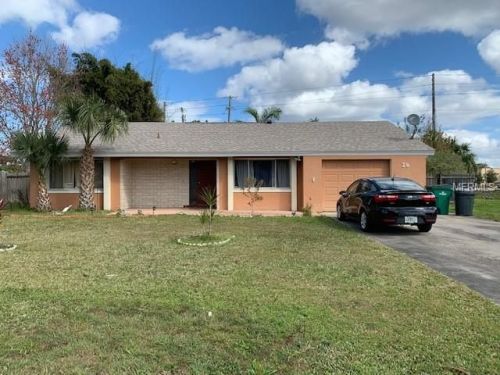 26 Flag Dr, Kissimmee, FL 34759-3319