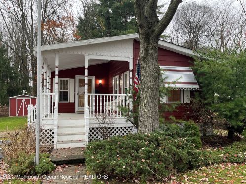 154 Village Rd, Morganville, NJ 07751-1103