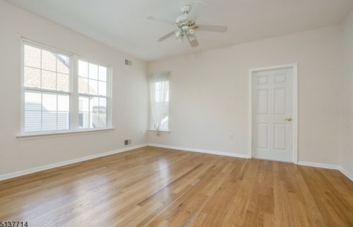 65 Kensington Cir, Belvidere NJ  07823-1700 exterior