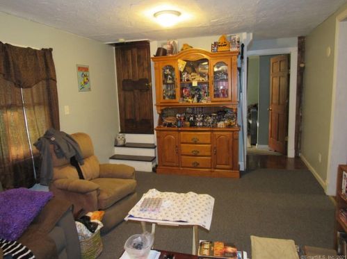 274 Main St, North Sterling CT  06377-1810 exterior
