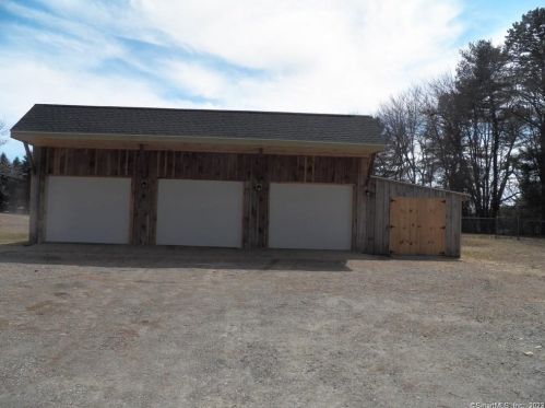 847 Sterling Rd, North Sterling, CT 06377-2122