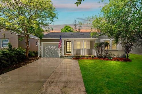 805 Princeton St, Orlando, FL 32804-5215