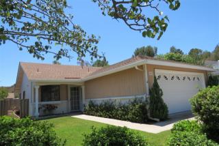 941 Sheffield Dr, Vista, CA 92081-8915