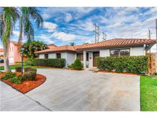 333 136th Pl, Miami, FL 33182-1944