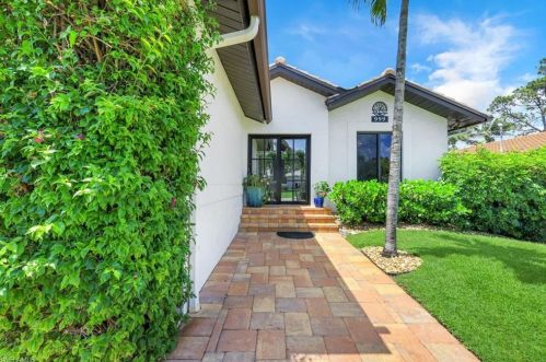999 Valley Dr, Bonita Springs, FL 34134-7438