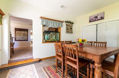 10710 Mcintosh Rd, Thonotosassa FL  33592-3945 exterior