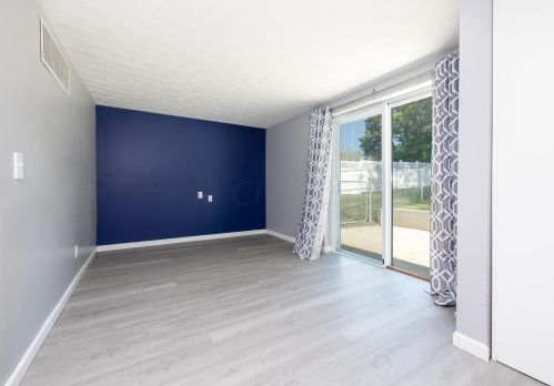 725 Eastern Ave, Bellefontaine OH  43311-2615 exterior