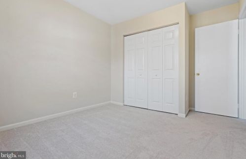 7716 Groveland Heights Ct, Springfield VA  22153-2255 exterior